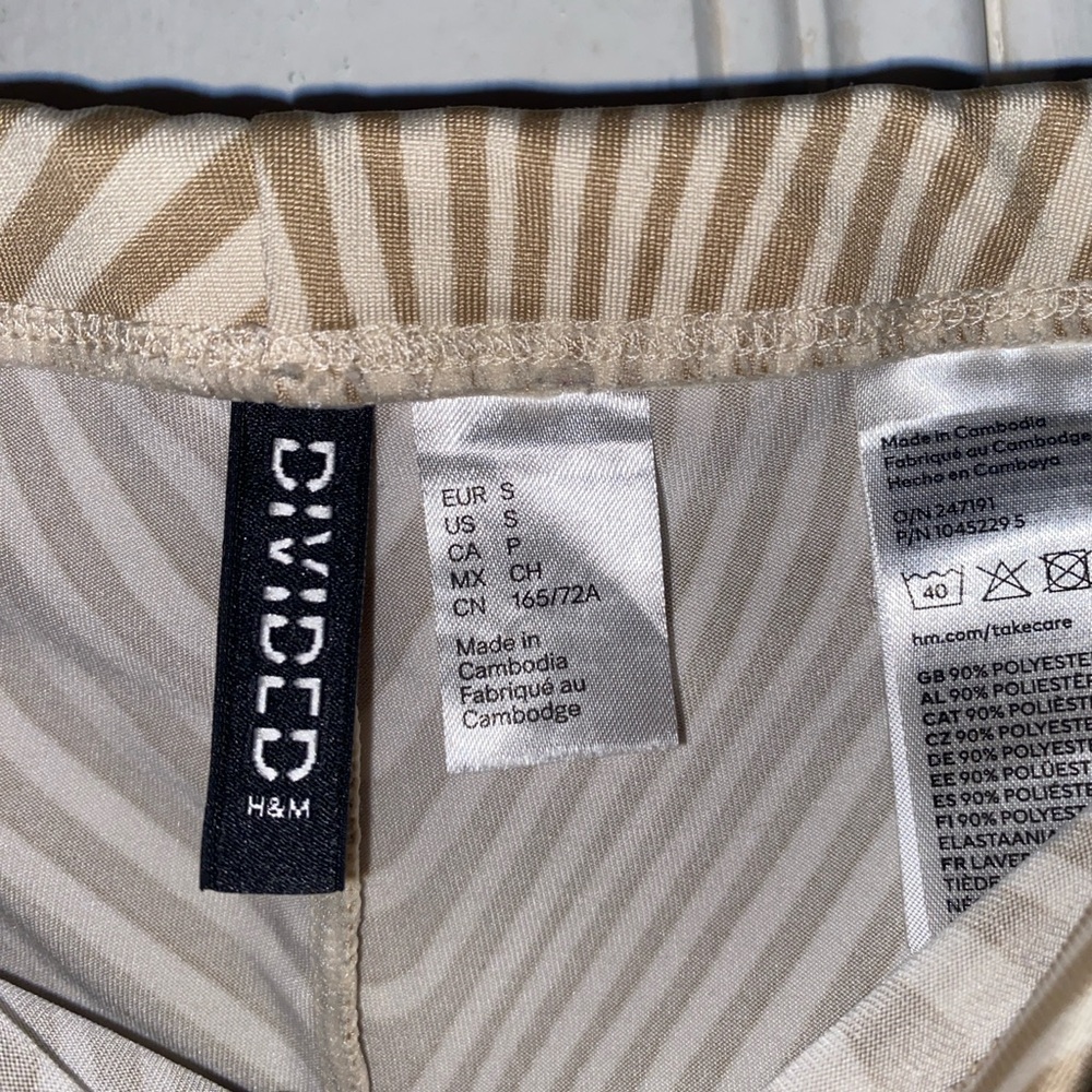 Tan Patterned Women's Pants - Picture 4 of 4